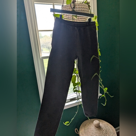 Na Nin Franklin Rippled Cotton Sweatpant - Picture 2 of 5